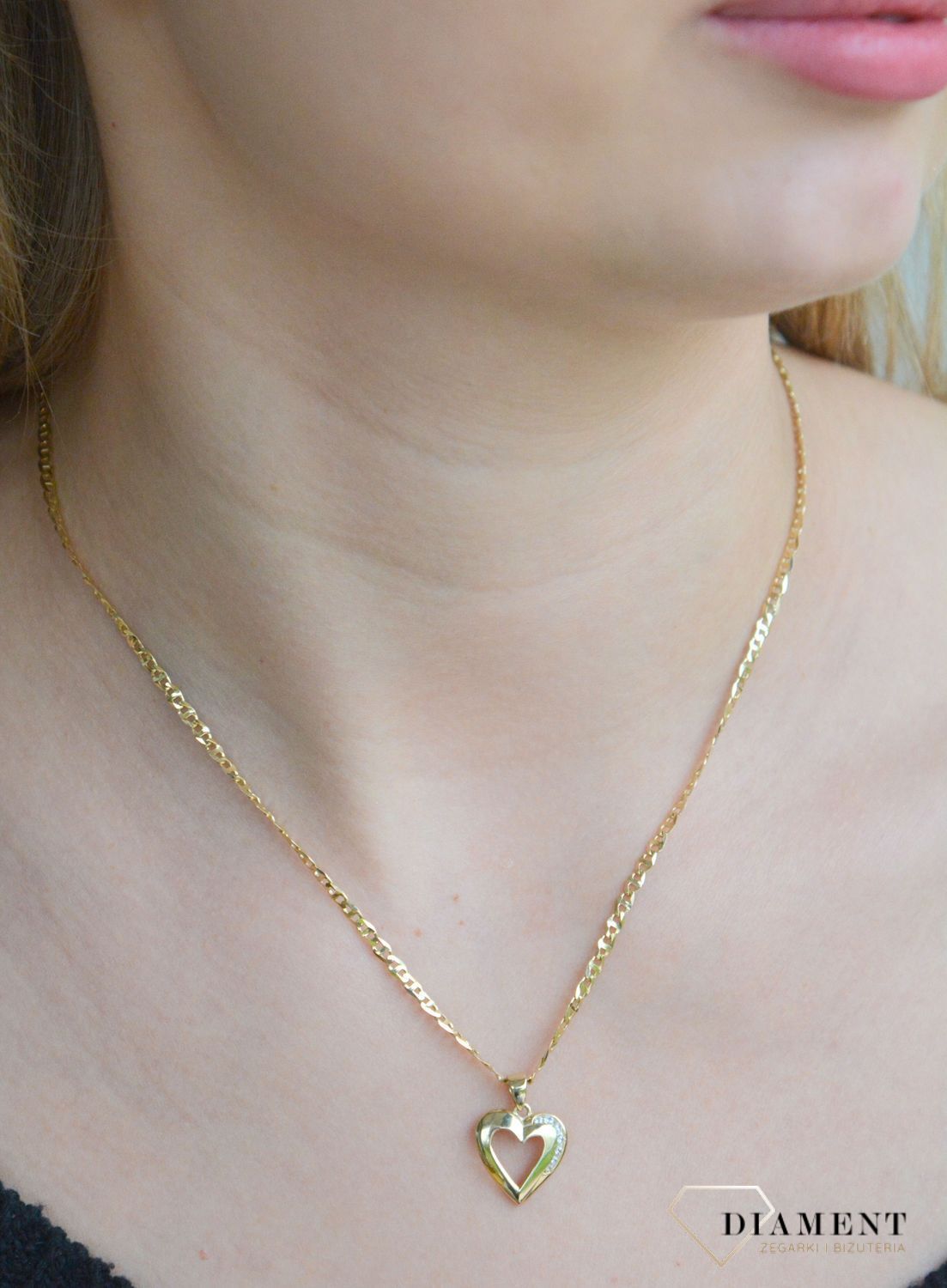 Złota zawieszka 375 Serce z cyrkonią ZA 4657 375.jpg